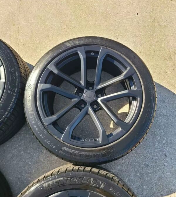 Wheels and tires - Image 4