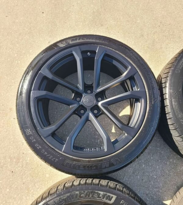Wheels and tires - Image 6
