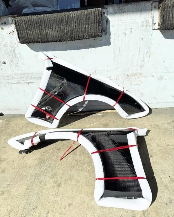Mustang Carbon Fiber Fenders