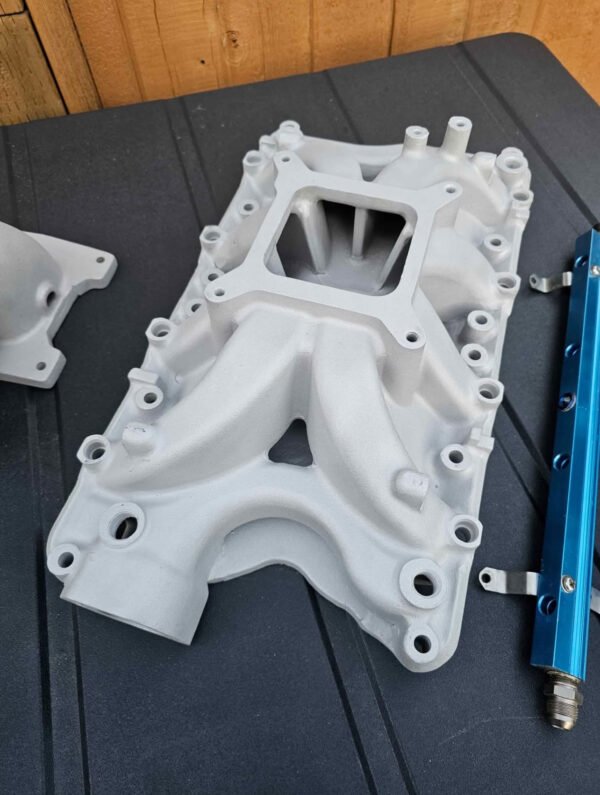Mustang EFI Spyder intake - Image 3