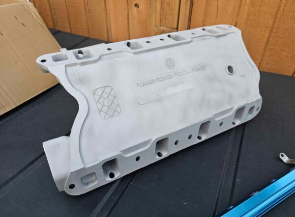 Mustang EFI Spyder intake - Image 4
