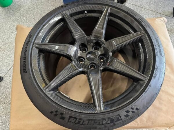 GT500 CFTP Wheels and Tires - Image 2