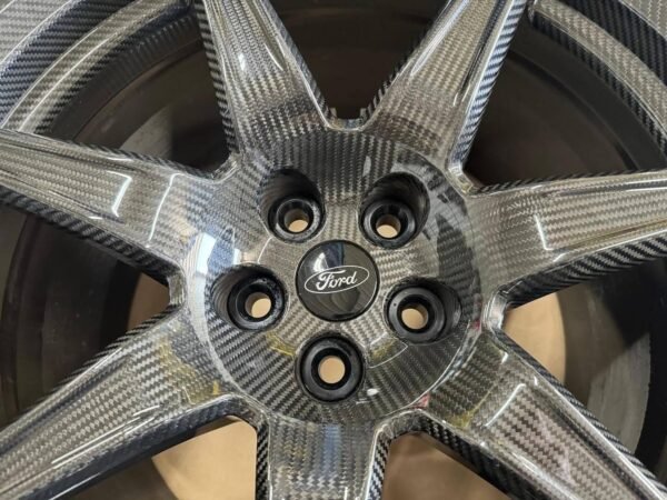 GT500 CFTP Wheels and Tires - Image 3